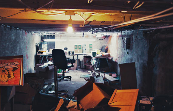 Tivoni's basement workspace.