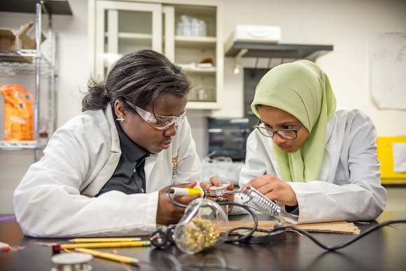 FirstHand Lab at the Science Center