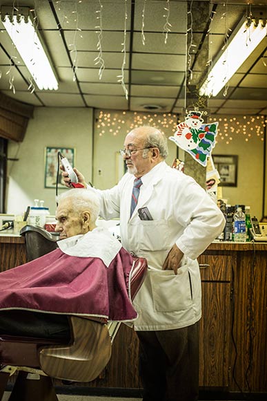 Lorenzo at Lorenzo's Hairstyling