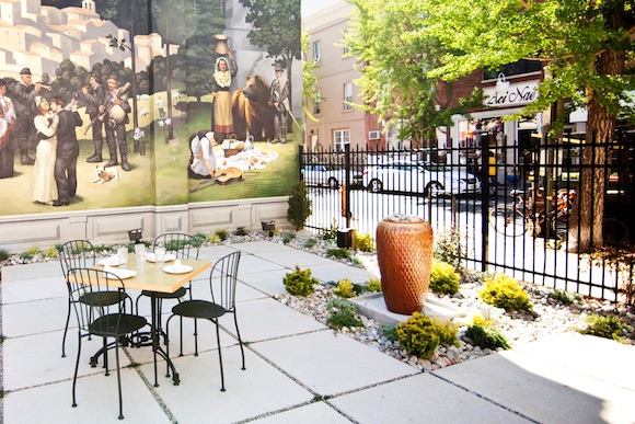 The Le Virtu patio on East Passyunk Avenue